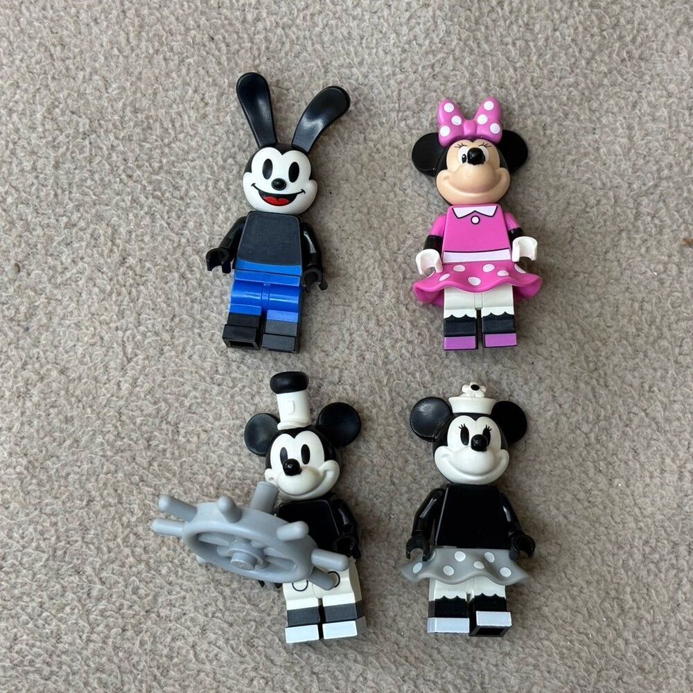 Lot of 4 Lego Minifigures Disney Steamboat Willie 2 Minnie Mouse Oswald